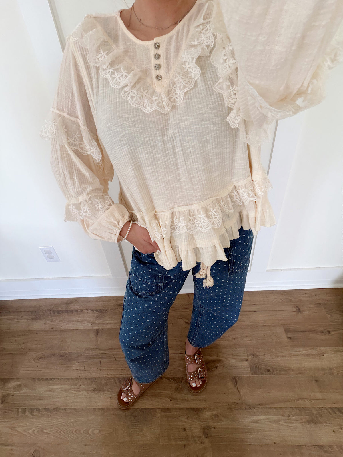 Leara Ruffle Long Sleeve