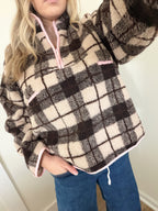 Monica Pullover