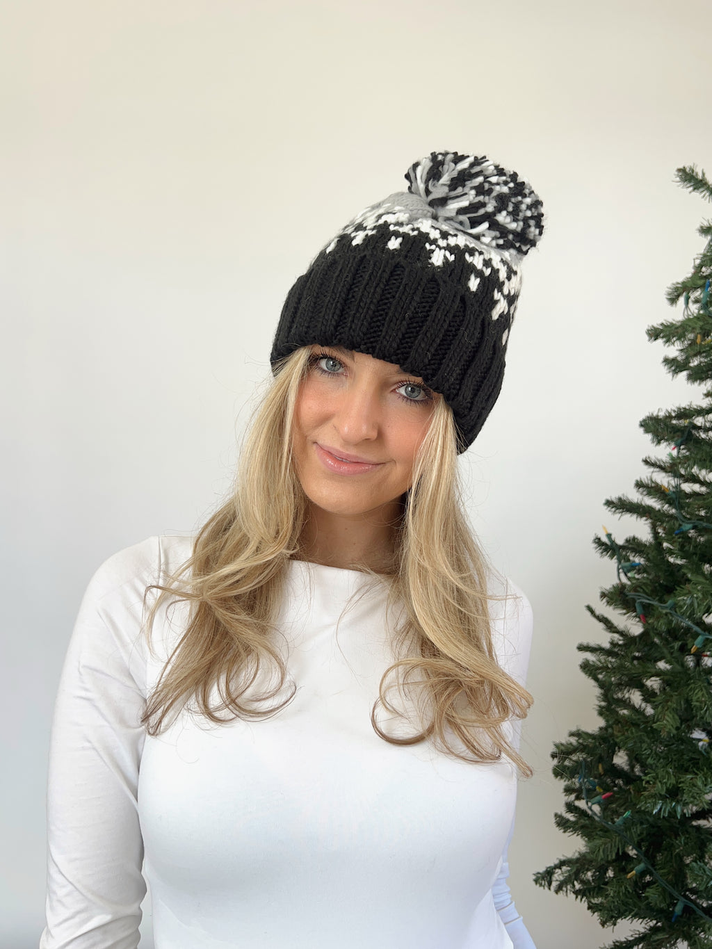 Alpine Beanie (Black)