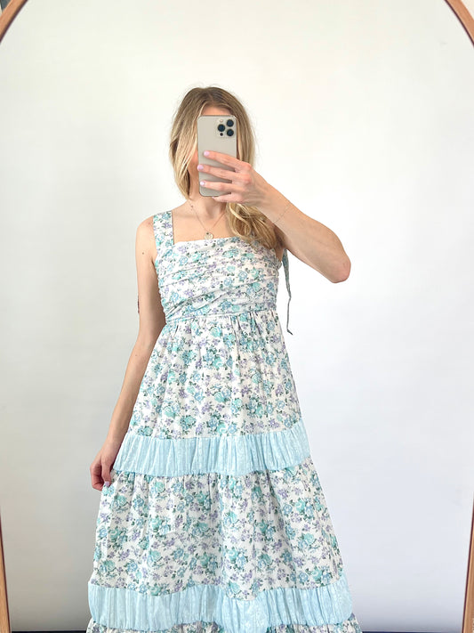Sweet Embrace Midi Dress